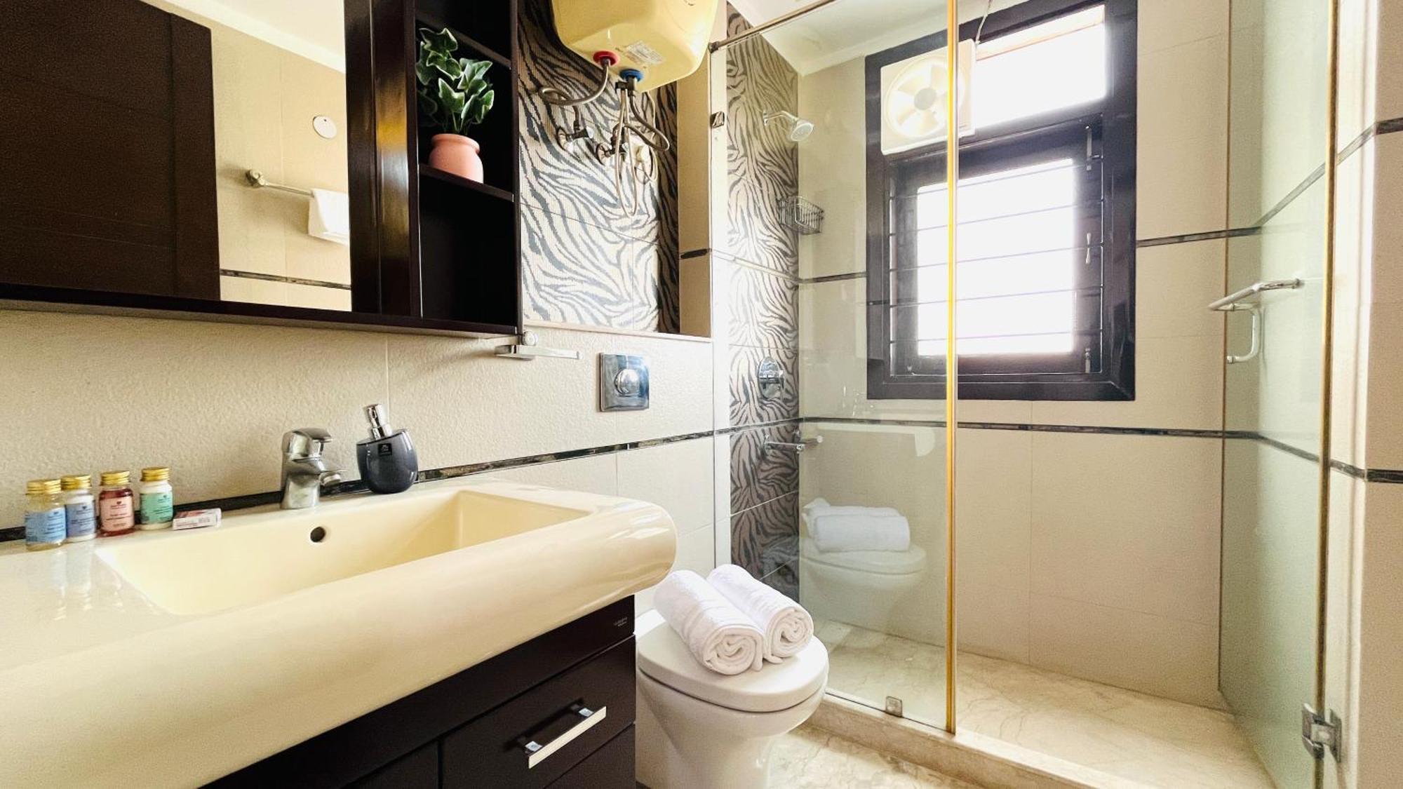 Olive Serviced Apartments - Defence Colony نيودلهي الغرفة الصورة