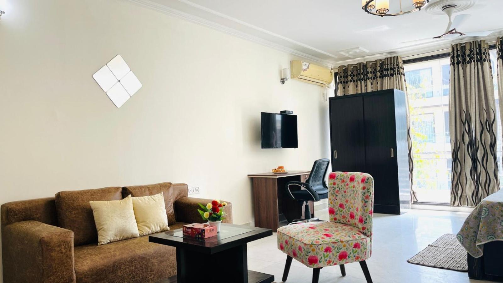 Olive Serviced Apartments - Defence Colony نيودلهي المظهر الخارجي الصورة